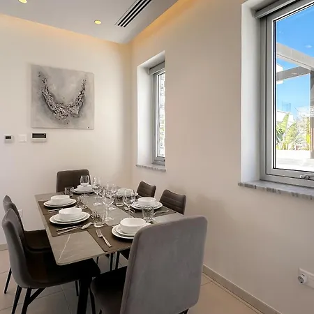 וילה Napa Seaview - 6 *